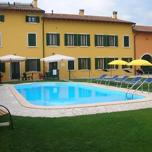  Country house Colombarola Italy